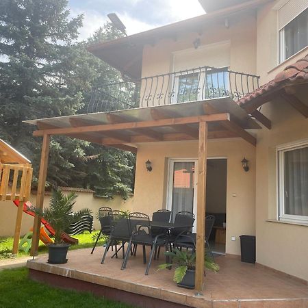 Happy Sun Medences Apartman Siofok Exterior photo