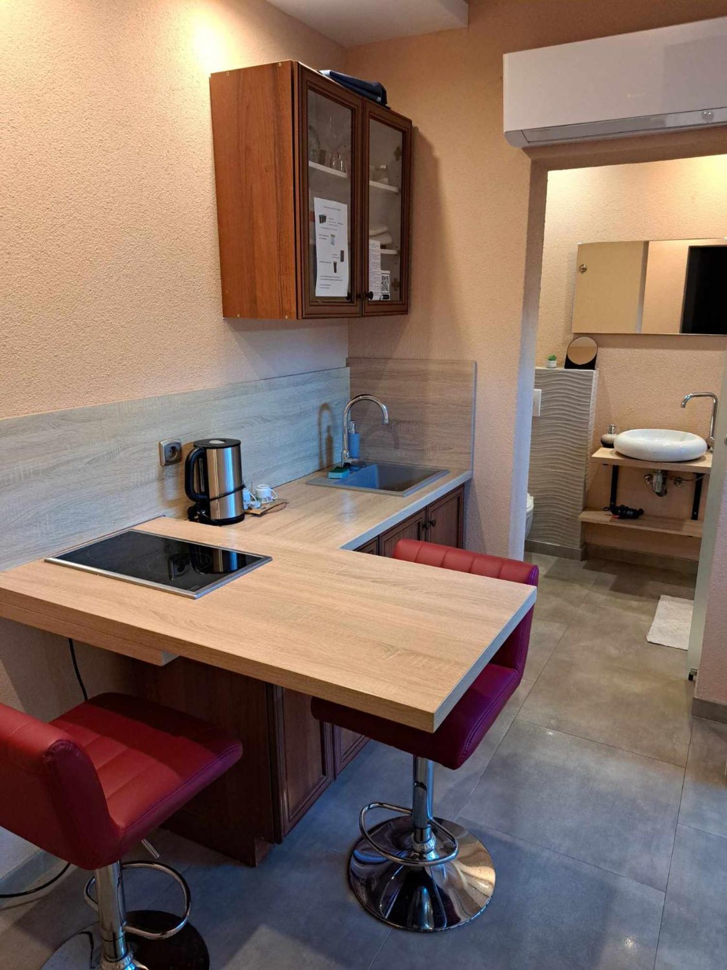 Happy Sun Medences Apartman Siofok Exterior photo